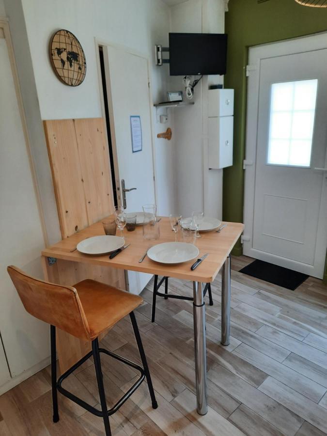 Alloappartmeuble_Le Cosy Houilles ภายนอก รูปภาพ